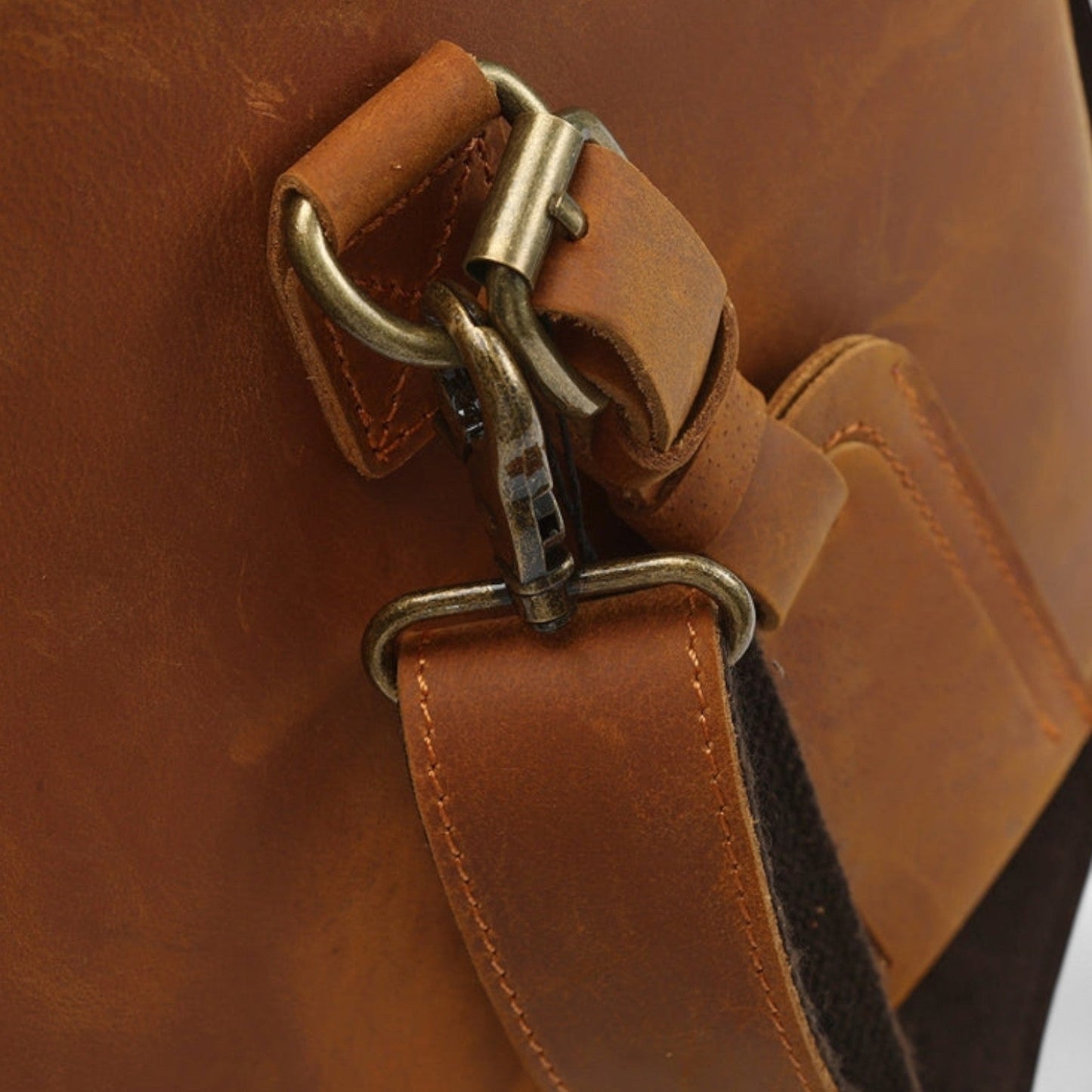 Lavie Moda | Montague Leather Duffle – Artisanat Héritage, Voyage Raffiné