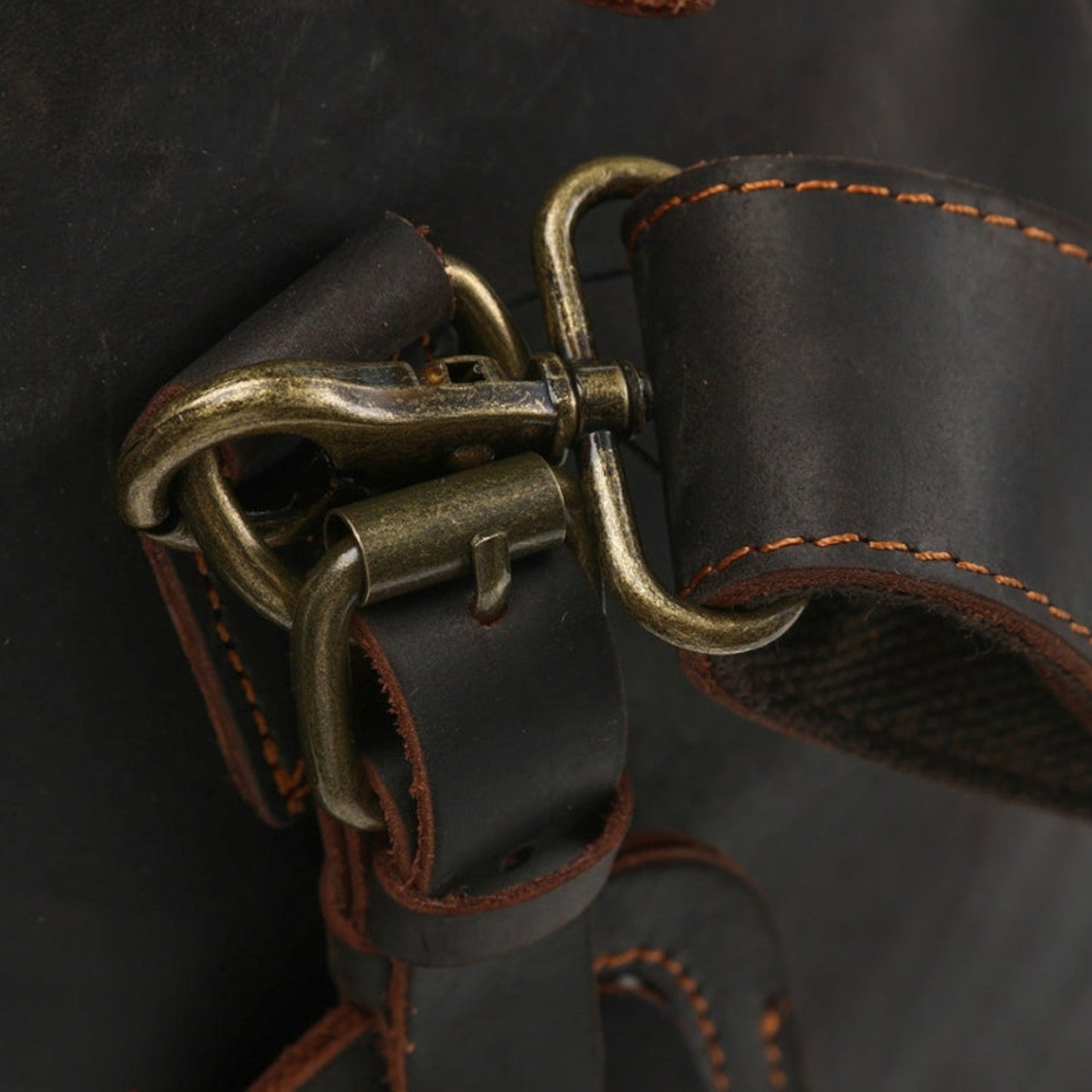 Lavie Moda | Montague Leather Duffle – Artisanat Héritage, Voyage Raffiné