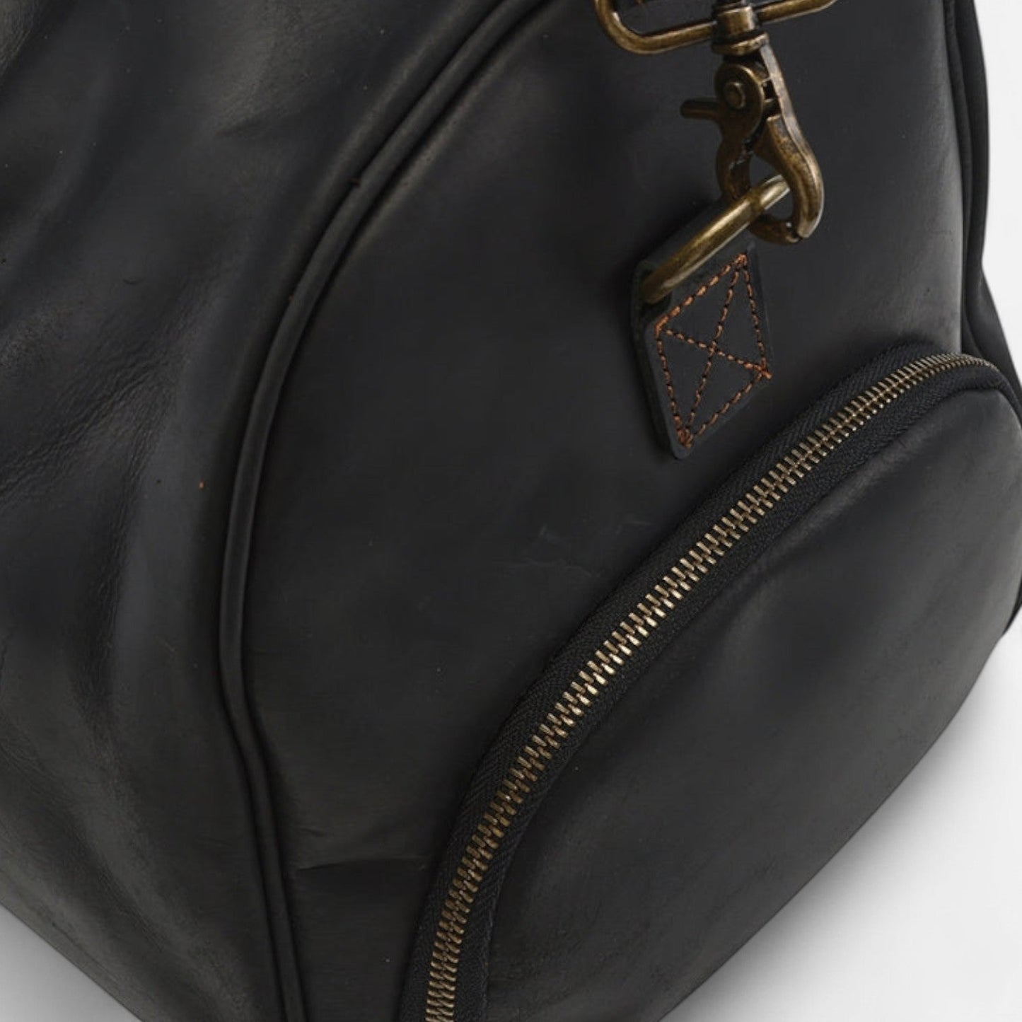 Lavie Moda | Montague Leather Duffle – Artisanat Héritage, Voyage Raffiné